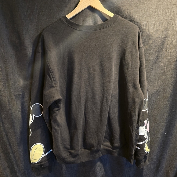 Womans 2x Disney Minnie And Mickey Mouse Black Pullover Sweater - Picture 5 of 6